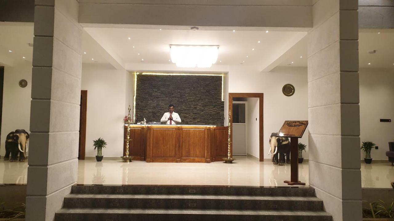 Hotel Eden Garden Сигирия Экстерьер фото
